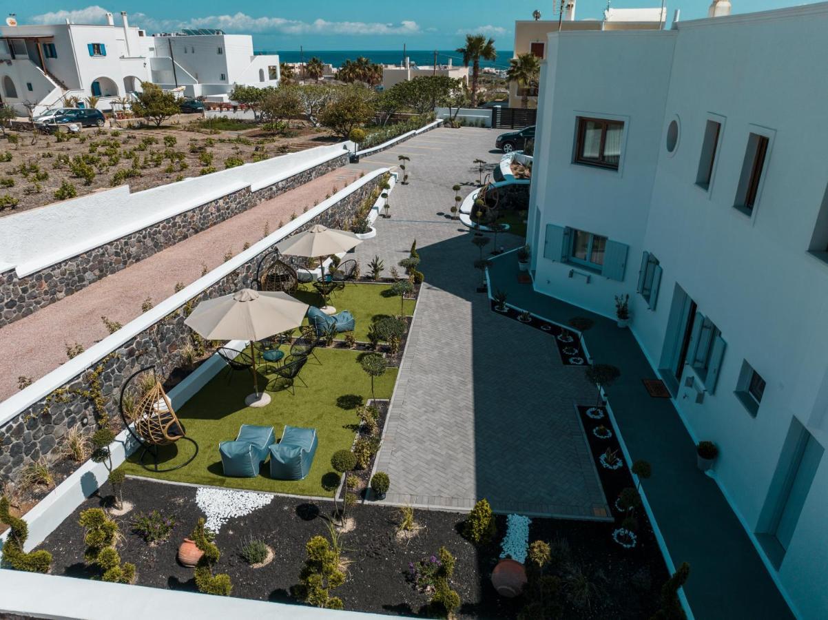 Sn Santorini Apartments Kamari  Bagian luar foto