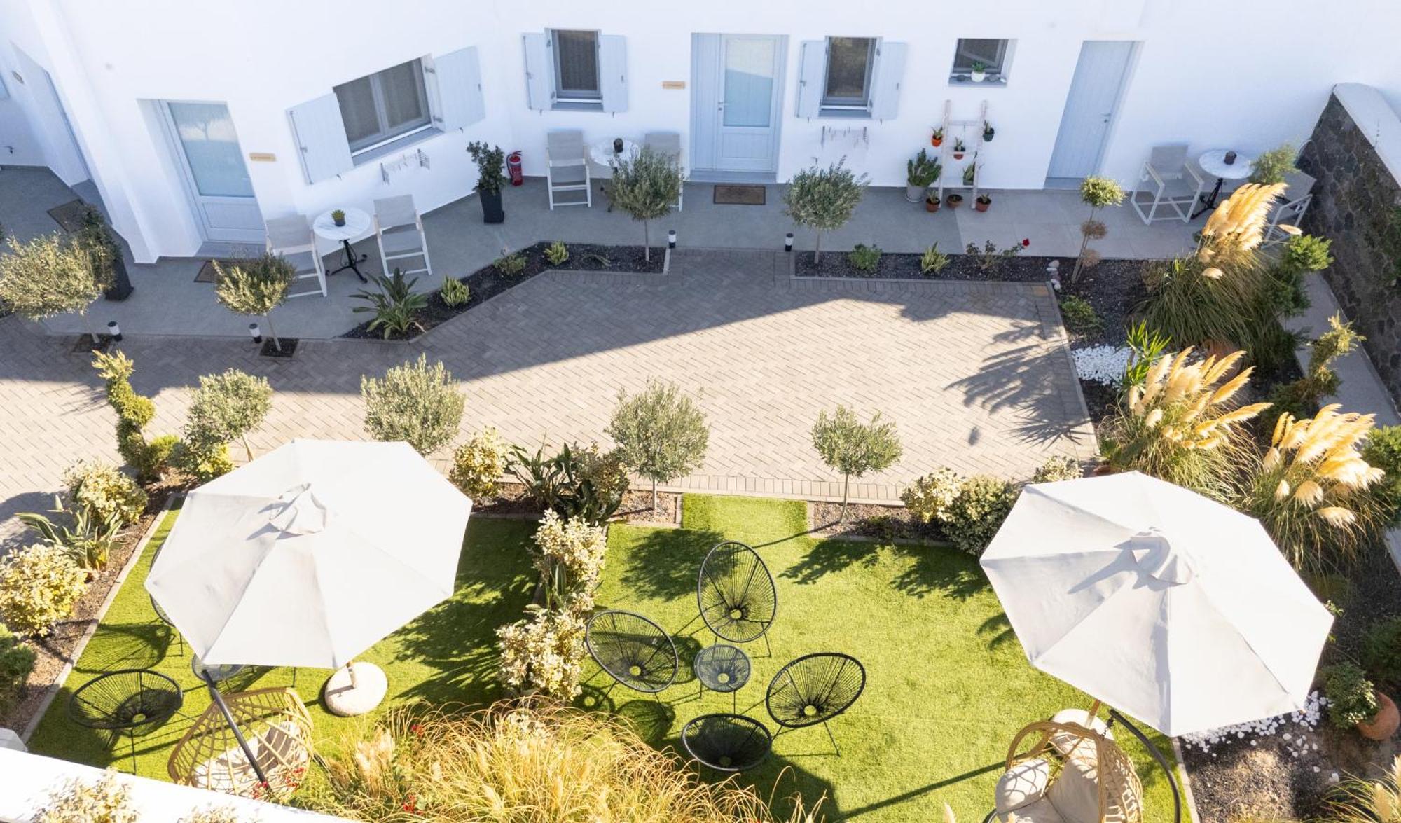 Sn Santorini Apartments Kamari  Bagian luar foto